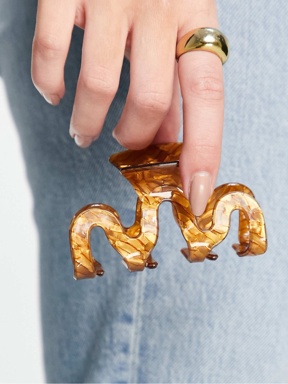 New🌟Anthropologie-Tortoiseshell Wave Hair Claw Clip - Amber Brown